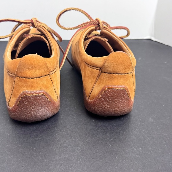 Born Sahara Driving Oxford Moccasins in Nubuck Leather, Size 8 - Picture 4 of 8